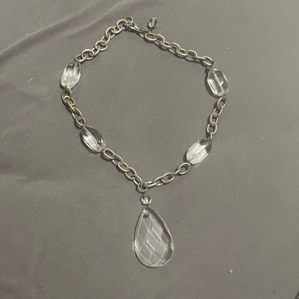 Elegant Silver Chain Necklace with Clear Crystal Accents